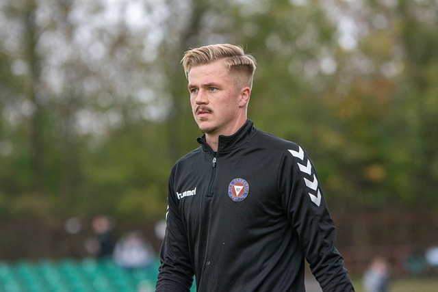 理应受到法 理应受到法